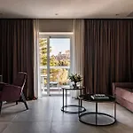 Urban Valley & 4* San Ġwann