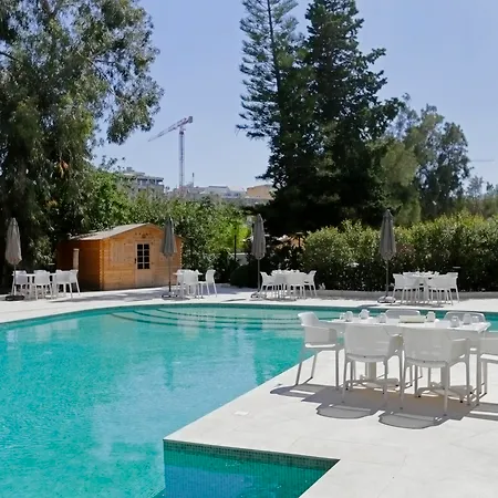 Urban Valley & 4* San Ġwann