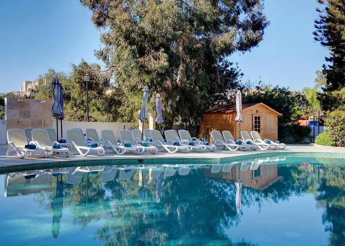 Urban Valley & San Ġwann