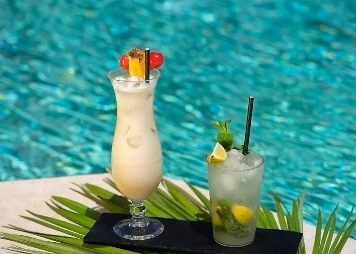 Hotel Urban Valley &