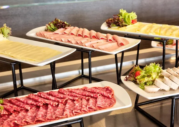 Hotel Urban Valley & 4*