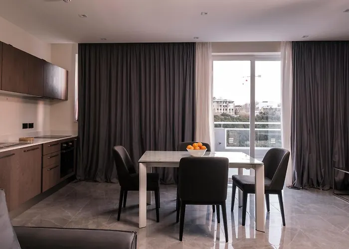 Hotel Urban Valley & San Ġwann