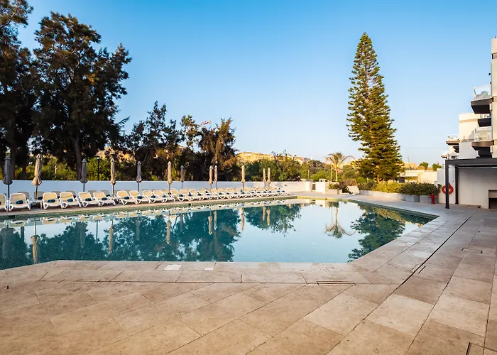 Hotel Urban Valley &