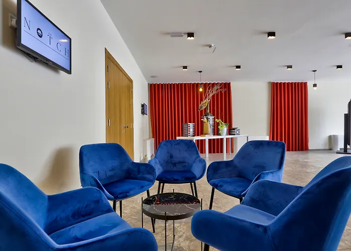 Urban Valley & Hotel