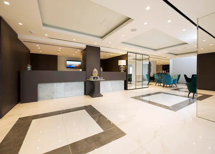 Hotel Urban Valley & San Ġwann