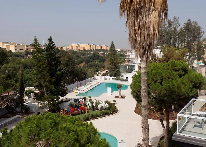 Hotel Urban Valley &